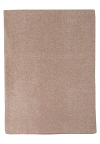 Piazza leggera di colore beige realizzata in tessuto lavorato a maglia. Presenta una texture liscia e una forma rettangolare semplice con bordi regolari.
