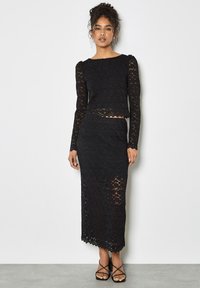 FLORAL LEAF MIDI - Pencil skirt - black