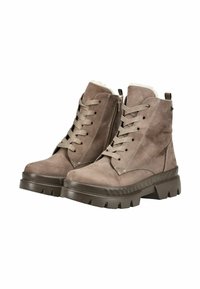 Botas de tobillo de ante marrón con un acabado texturizado, parte delantera con cordones, cremallera lateral y suelas de goma gruesa. Forradas con un material suave en la parte superior.