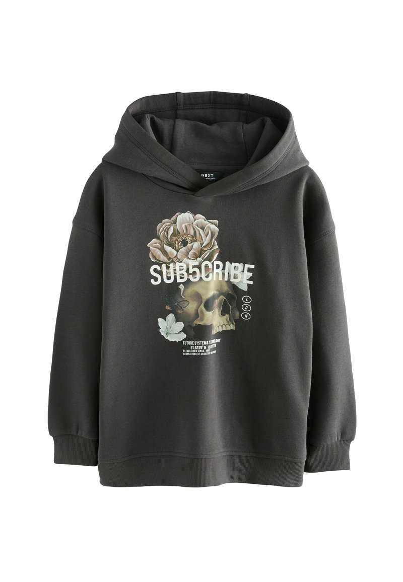 Sweatshirt à capuche gris foncé avec un motif sur le devant représentant une fleur, un crâne et du texte. Tissu doux, coupe ample, poignets et ourlet côtelés.
