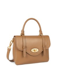 Sac à main en cuir marron de forme structurée, avec des finitions en or, une poignée supérieure et une bandoulière amovible; présente des coutures contrastantes et un rabat avec un fermoir.