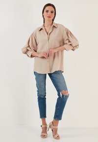 LELA LOOSE FIT - Overhemdblouse - stone