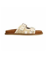 Geweven stro slip-on sandalen met twee verstelbare gespen, versierd met witte bloemaccenten. Bruine zool en gevoerde binnenzool voor comfort.