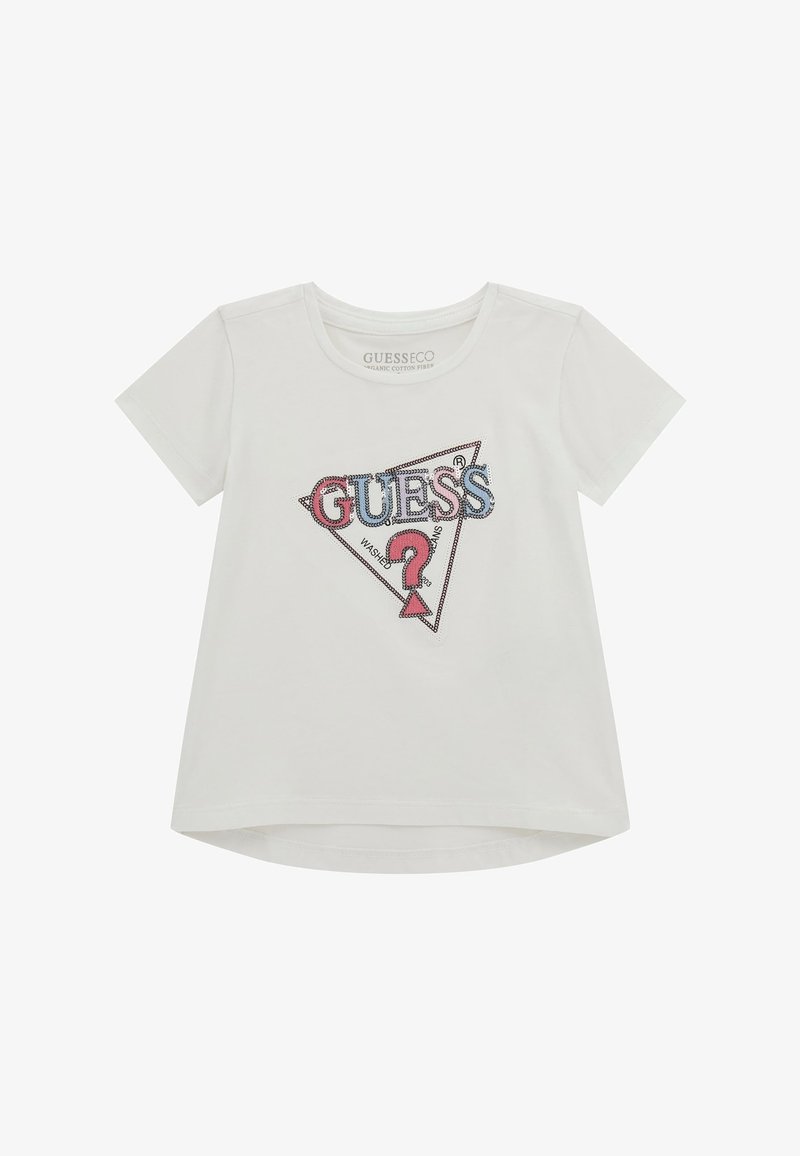 Baltas organinis medvilnės marškinėliai su trumpomis rankovėmis, pasižymintys daugiaspalviu triakampio formos "GUESS" logotipu ir akcento detalėmis.
