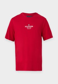 Unselected, medium red