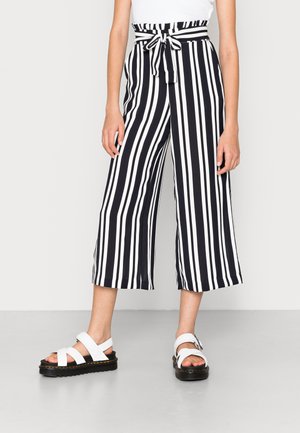 VIRASHA NEW CROPPED PANT - Trousers - cloud dancer navy blazer