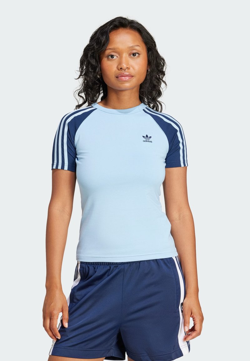 adidas Originals - SLIM TEE - Marškinėliai su spaudiniu - clear sky, Padidinti