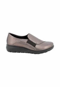 Scarpa da donna slip-on con tomaia grigia metallica, pannelli elastici neri sui lati e suola in gomma testurizzata nera.