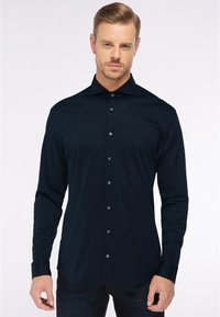 Unausgewählt, dark blue