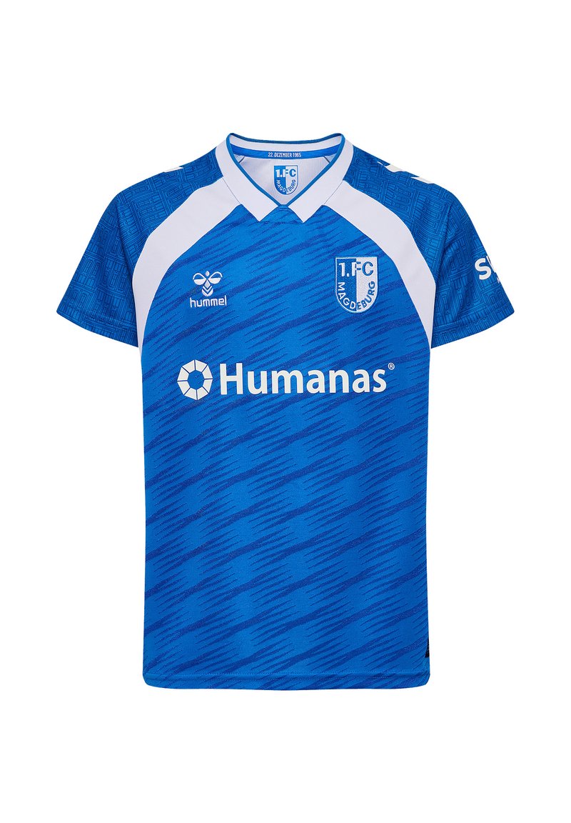Maillot de football bleu avec un design à motifs, des accents blancs, un col et des détails de logo pour le 1. FC Magdeburg à l'avant.