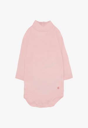 Jasnoróżowy body z długim rękawem, wysokim kołnierzem, zapięciem na napy na dole oraz małym logo blisko dołu. Wykonane z miękkiej bawełnianej tkaniny.