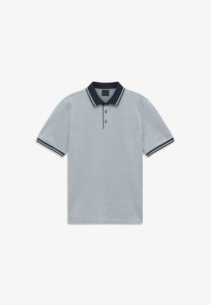 Polo maniche corte grigio chiaro con colletto e polsini blu scuro, con tre bottoni e motivo sottile testurizzato.