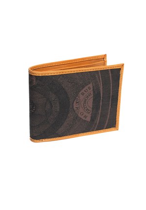 Portefeuille bi-fold en tissu noir à motif et bords en cuir tan, montré partiellement ouvert sur fond blanc.