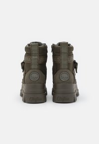 Buffalo ASPHA LACEUP MID - Botines con cordones - khaki