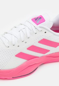 adidas Performance RAPIDMOVE  - Trainingsschuh - footwear white/pink fusion/lucid pink
