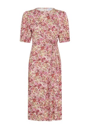 Midikjole med blomsterprint i pink, røde og brune nuancer, korte puffede ærmer, rund halsudskæring og bindedetalje i siden ved taljen.