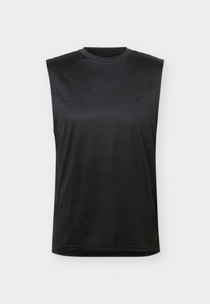 Pier One Sport, - Top