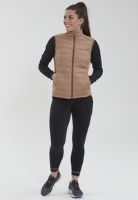 Endurance FUNKTIONS REITTA W HYBRID  - Väst - 5133 beaver fur