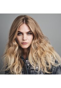 Bumble and bumble THICKENING VOLUME SHAMPOO - Shampoing - n/a