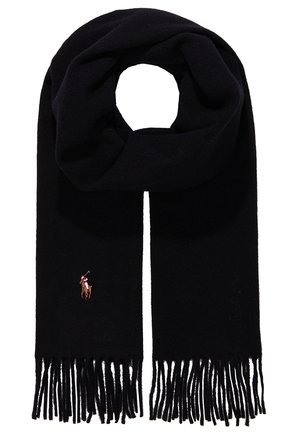 Schwarzer Wollschal mit fransenbesetzten Enden und einem kleinen gestickten Logo eines Polospielers zu Pferd nahe dem unteren Rand.