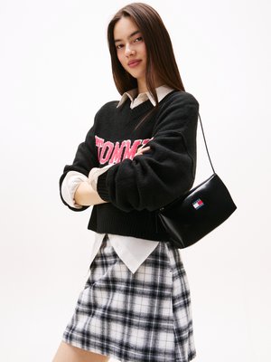 Tommy Jeans MUST SHOULDER BAG - Rokassoma - black