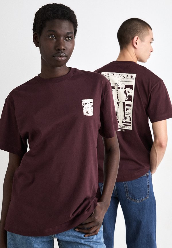 BEAT BISTRO UNISEX - Print T-shirt - deep plum4