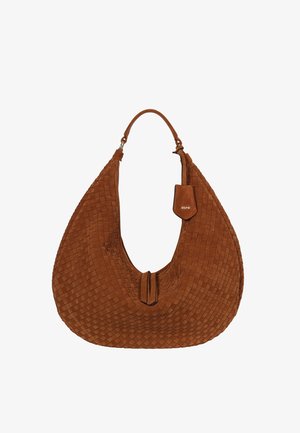 Braune Schultertasche aus gewebtem Veloursleder mit geschwungener Form, verstellbarem Riemen und kleinem Lederetikett mit Markenlogo.