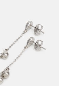 Calvin Klein SCULPTURED DROPS - Brincos - silver-coloured