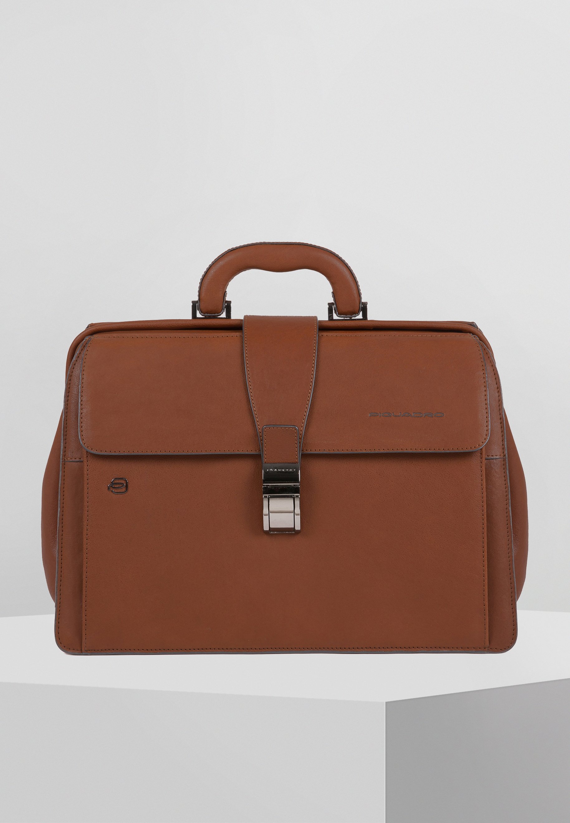 Damen PIQUADRO BLACK SQUARE AKTENTASCHE LEDER 37 CM - Aktentasche Damen PIQUADRO BLACK SQUARE AKTENTASCHE LEDER 37 CM - Aktentasche