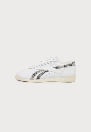 Reebok Classic, Tenisky - white/vintage chalk/reebok silver