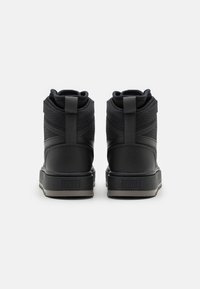 Puma Höga sneakers - black