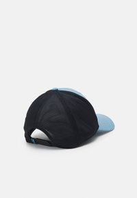 Under Armour PROJECT ROCK TRUCKER UNISEX - Boné - mississippi/academy