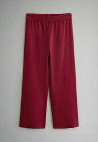 Bordové široké nohavice vyrobené z hladkej tkaniny s elastickým pásom, s jednoduchým dizajnom a bez viditeľných zapínaní či vzorov.