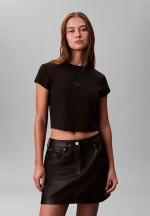 Calvin Klein Jeans MONOGRAM BABY TEE - Osnovna majica kratkih rukava - black