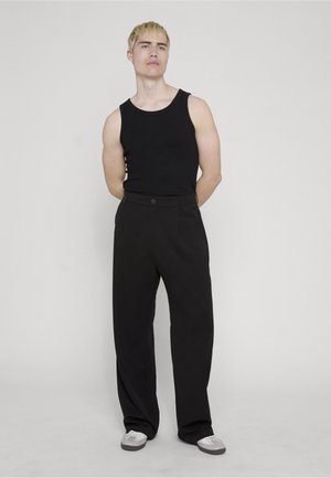 2Y Studios, 2Y STUDIOS TAHLO LOOSE PANTS - Nohavice - black