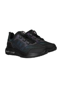 Een paar zwarte hardloopschoenen met blauwe patronen, luchtkussenzolen en een draaisysteem voor het veteren, op een witte achtergrond.