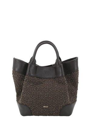 Kompakte dunkelbraune Tote Bag mit strukturiertem Stoffkörper, glatten Ledergriffen und Besatz sowie goldenem "abro"-Logo mittig vorne.