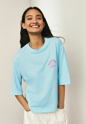 GRAPHIC LUCKY CAT SHORT SLEEVE CREW NECK - T-shirt print - aqua blue