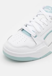 Puma SLIPSTREAM UNISEX - Tossud - white/turquoise surf