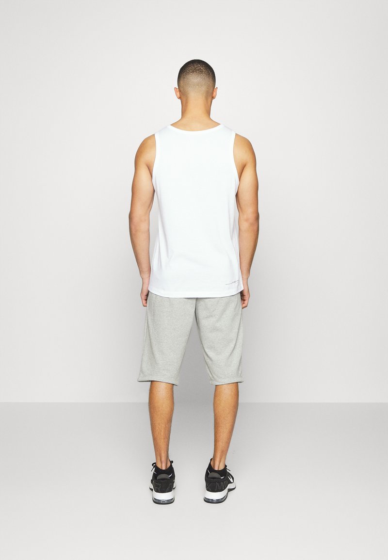 Herren Shirts | Nike Performance SHORT kurze Sporthose dark grey heather/black/grau - FR39281 Herren Shirts | Nike Performance SHORT kurze Sporthose dark grey heather/black/grau - FR39281