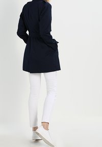 Vero Moda Prochowiec