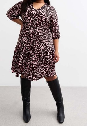 Day dress - mottled pink