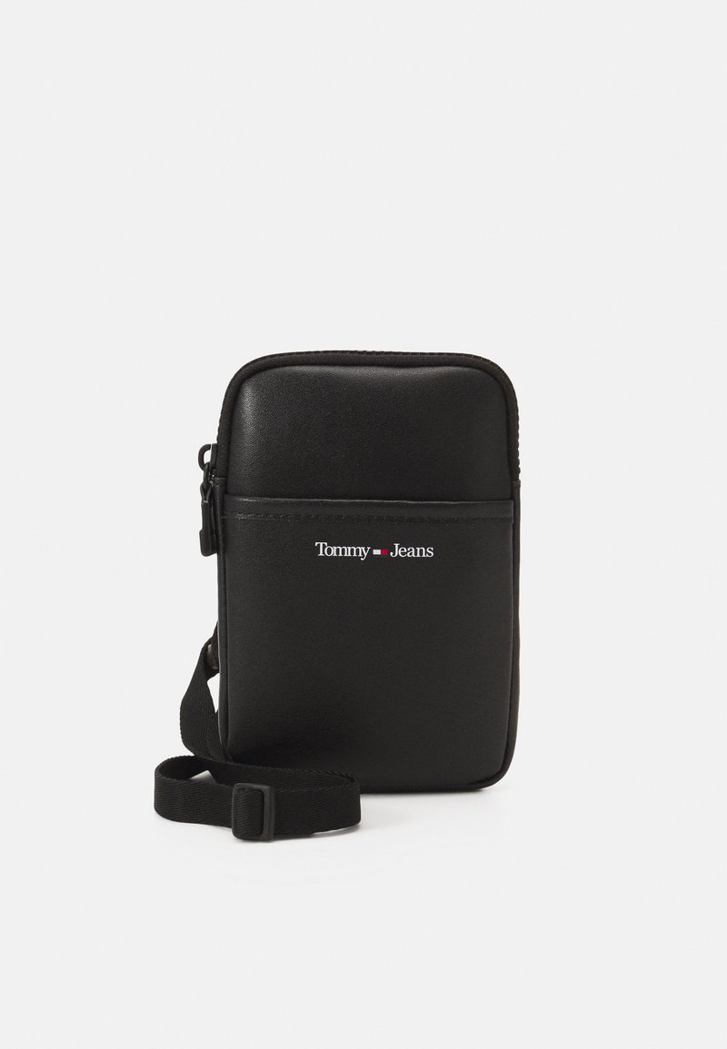 tommy jeans essential reporter