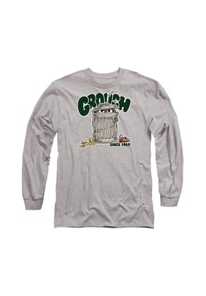 Graues Langarm-T-Shirt mit einem Cartoon-Mülleimer mit gelben Augen, dem Text "Grouch" darüber und einer Bananenschale-Grafik darunter.