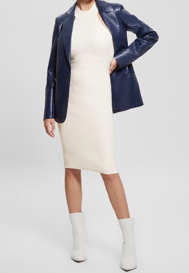 Guess Shift dress - white - (Pre-owned) - Zalando.ie