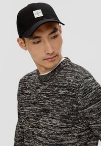 s.Oliver Cap - schwarz