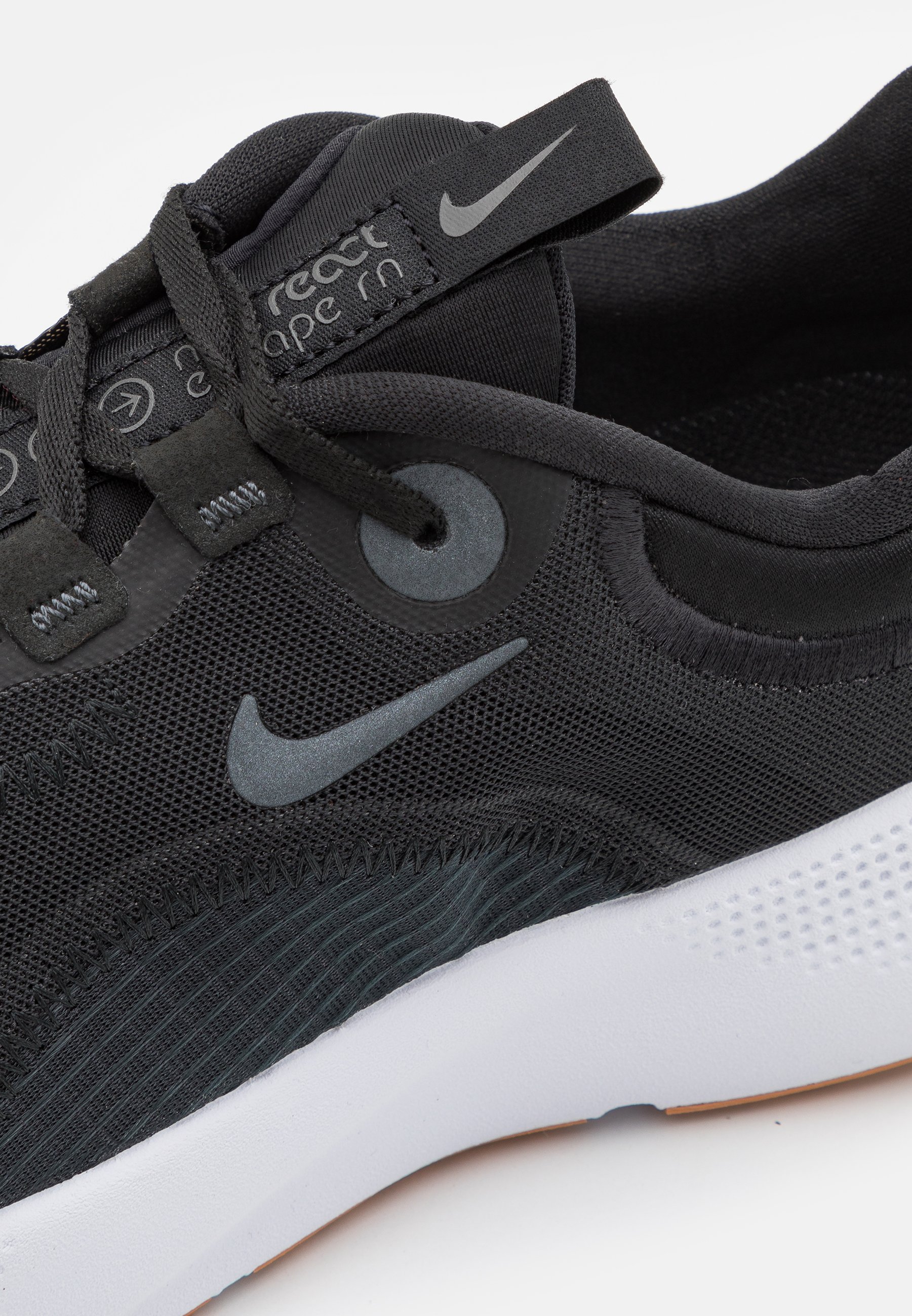 Nike Performance REACT ESCAPE - Zapatillas de running neutras - black/dark  smoke grey/white/praline/negro - Zalando.es