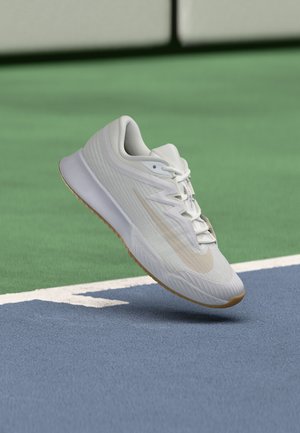 Nike Performance, VAPOR PRO 3 - Chaussures de tennis toutes surfaces - white/light orewood brown/summit white/linen
