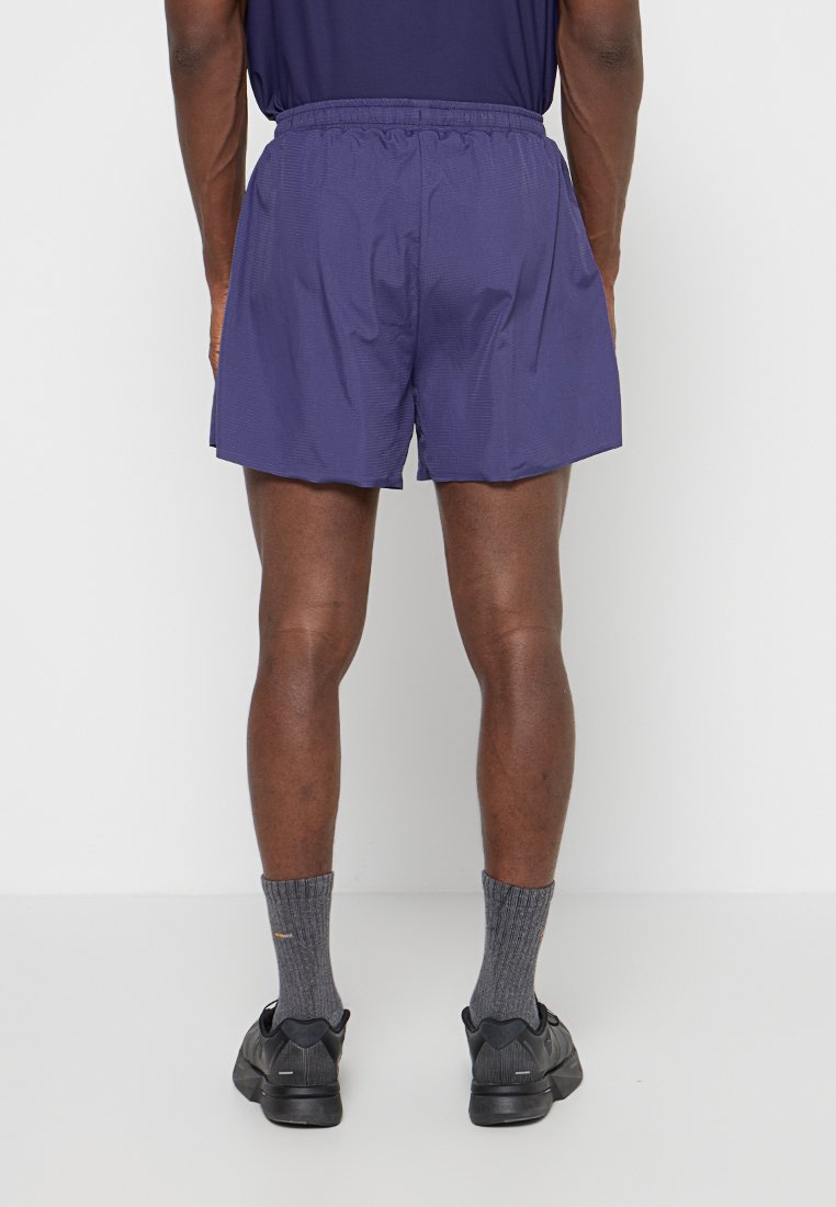 Kurze Sporthose