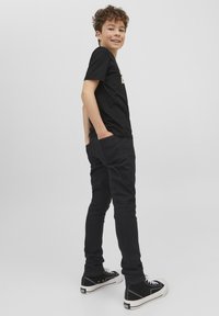 Jack & Jones Junior JJILIAM JJORIGINAL JNR - Vaqueros rectos - black denim
